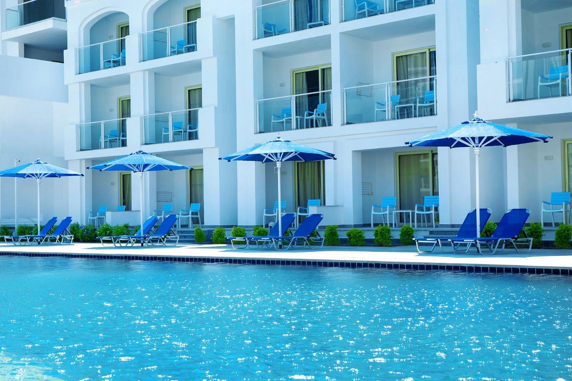 Pickalbatros Blu Spa Resort - Adults Friendly 16 Years Plus- Ultra All-Inclusive Hurghada Exterior photo The swimming pool at the hotel