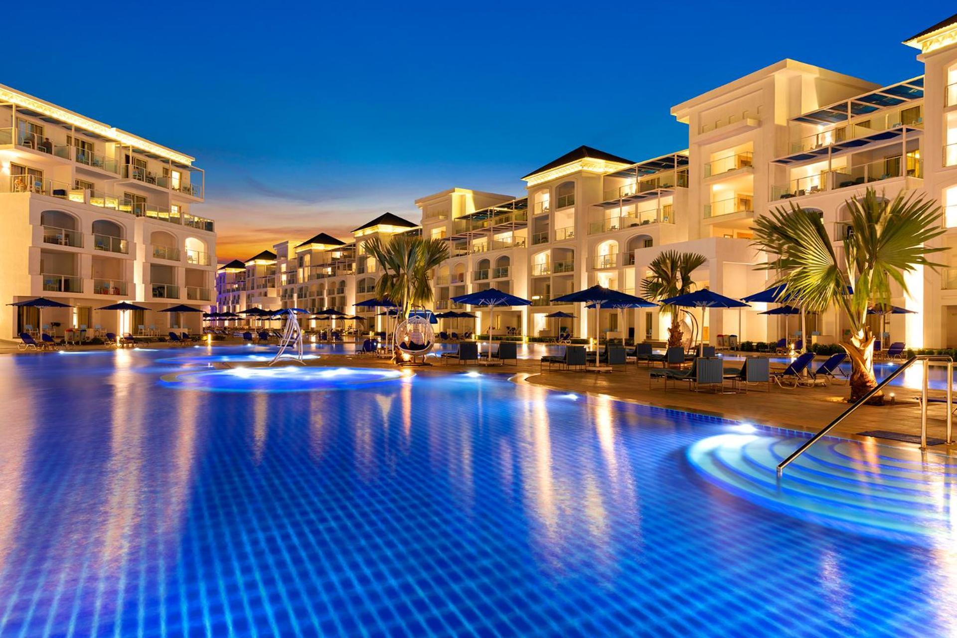 Pickalbatros Blu Spa Resort - Adults Friendly 16 Years Plus- Ultra All-Inclusive Hurghada Exterior photo Vinpearl Hotel Nha Trang